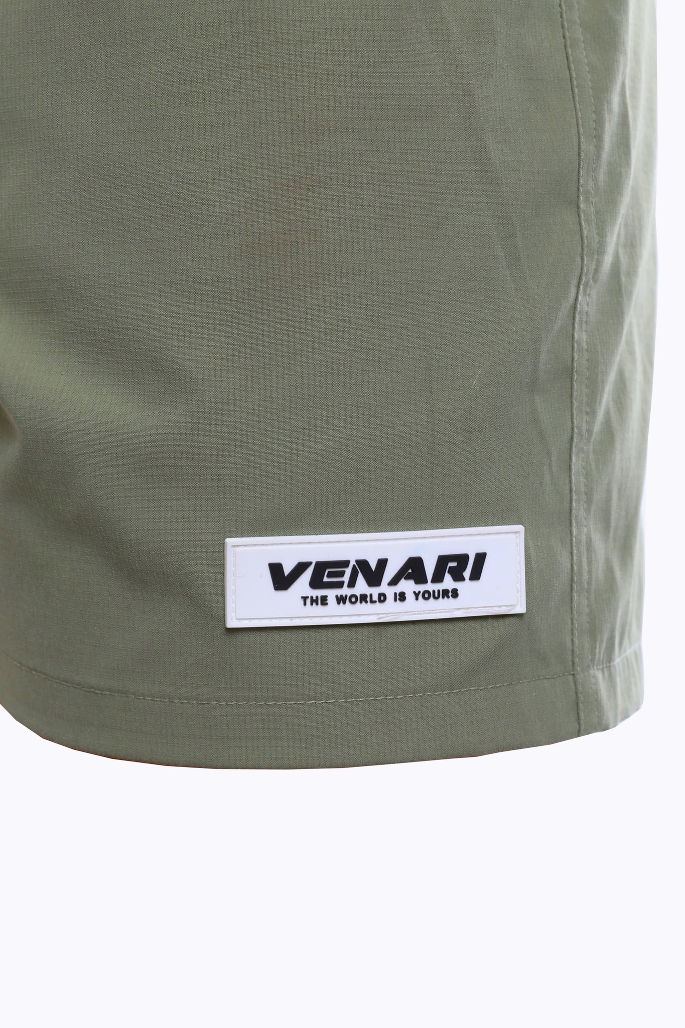 VENARI Khaki shorts